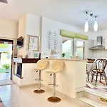 Villasonboard Dock 3 Bed, 3 Bath, Canal, Greek Venice Porto Hydra Plépi
