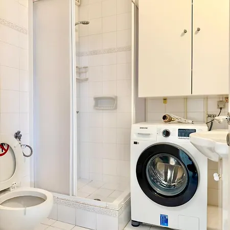 Villasonboard Dock 3 Bed, 3 Bath, Canal, Greek Venice Porto Hydra